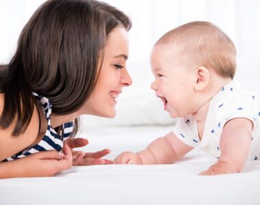 শীতকালে আপনার শিশুর রোগ প্রতিরোধ ক্ষমতা বাড়িয়ে তোলার টিপস